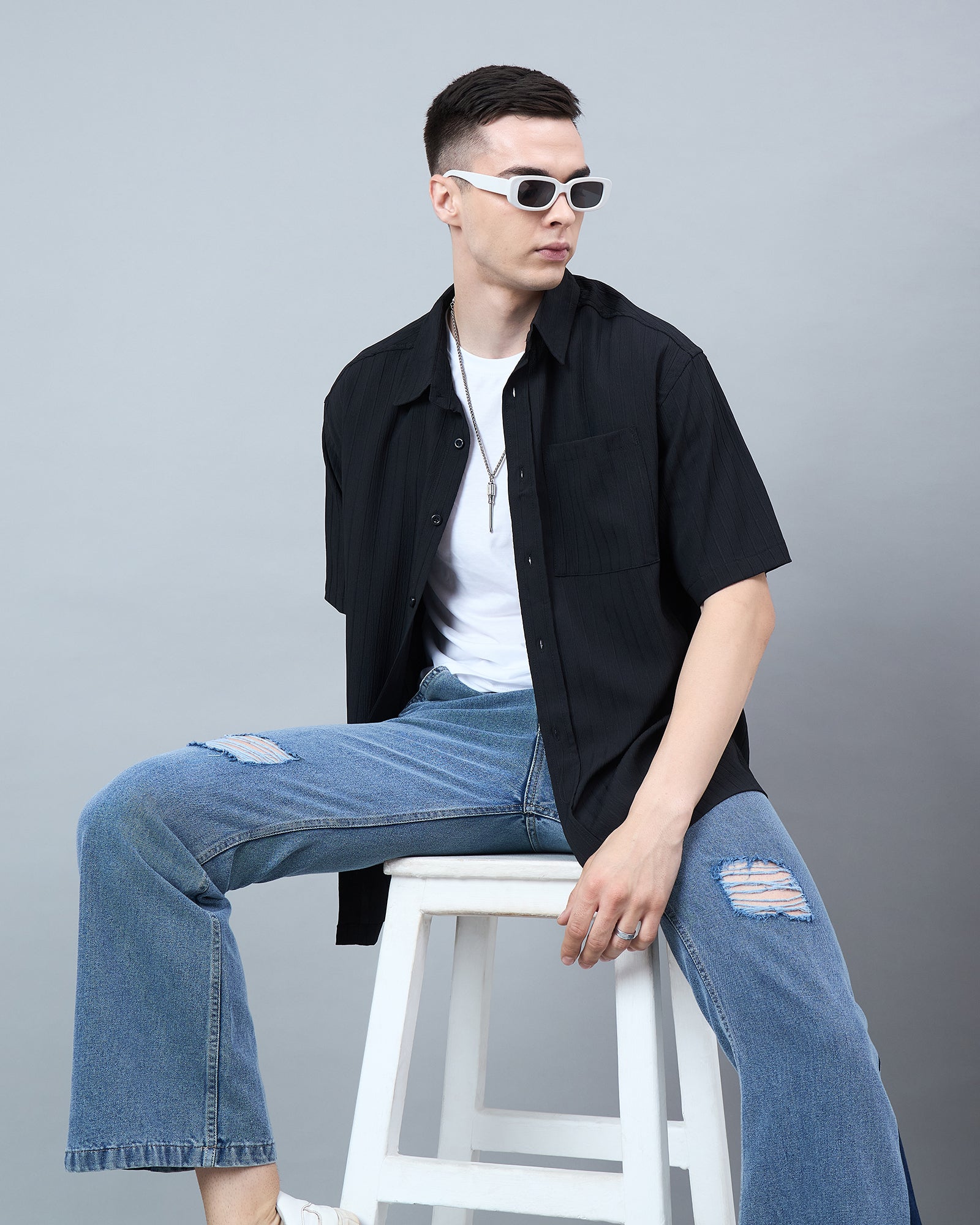 Chimpaaanzee Men Black Oversized Shirt