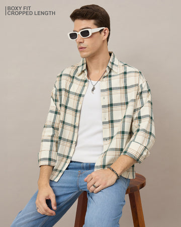 Chimpaaanzee Men Off White & Green Boxy Fit Shirt