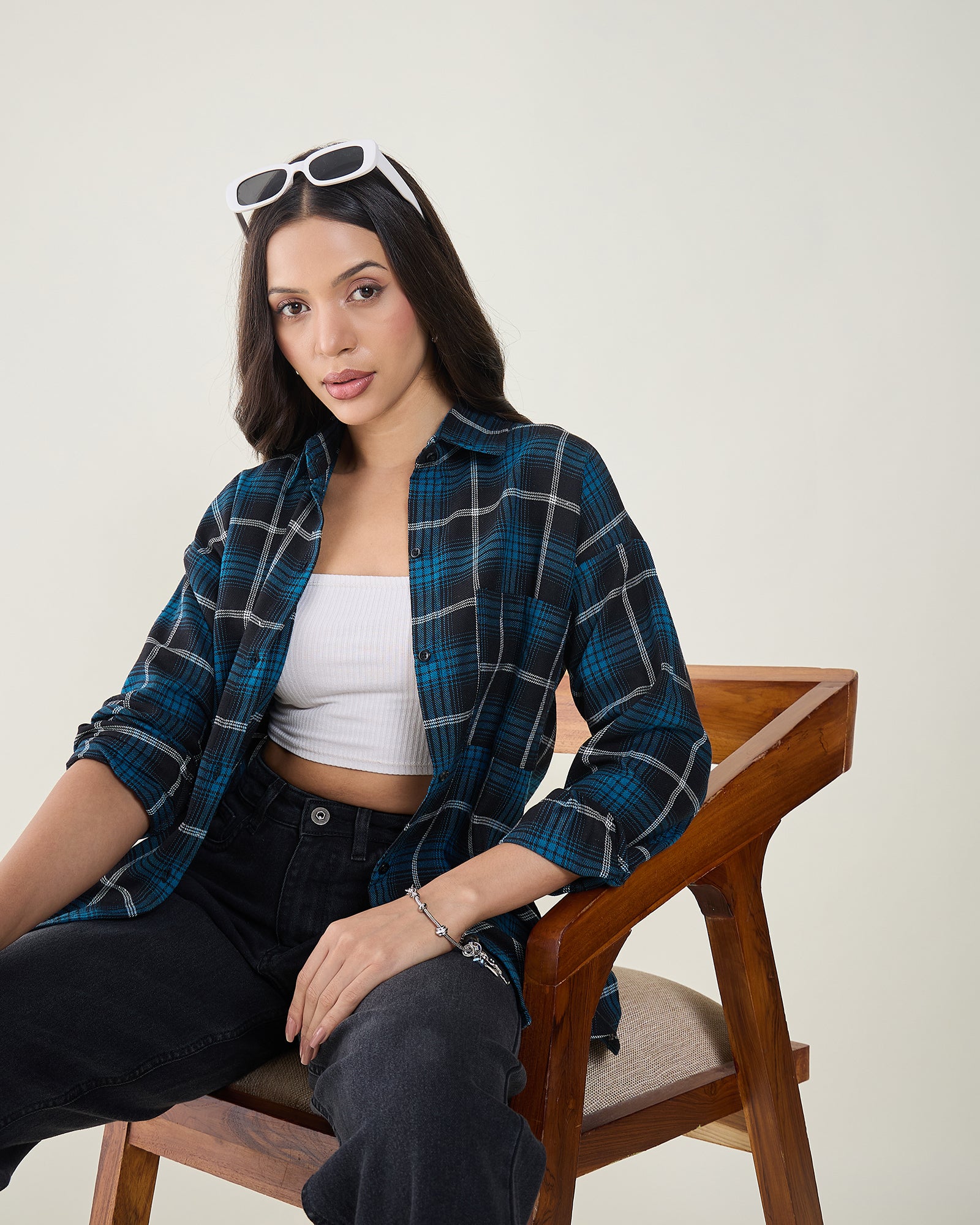 Chimpaaanzee Women Black & Tealblue Oversized Shirt