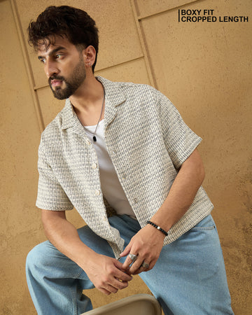 Chimpaaanzee Men Off White & Black Boxy Fit Shirt