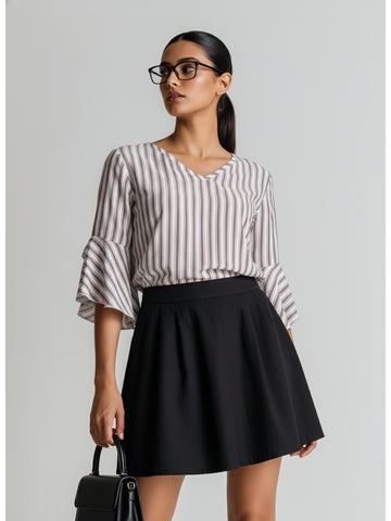 Chimpaaanzee Women Bell Sleeves White Top
