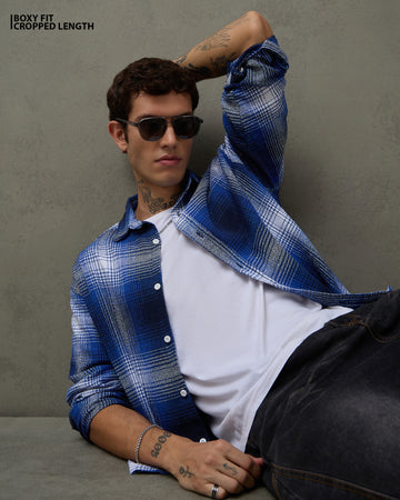 Chimpaaanzee Men Blue Boxy Fit Shirt