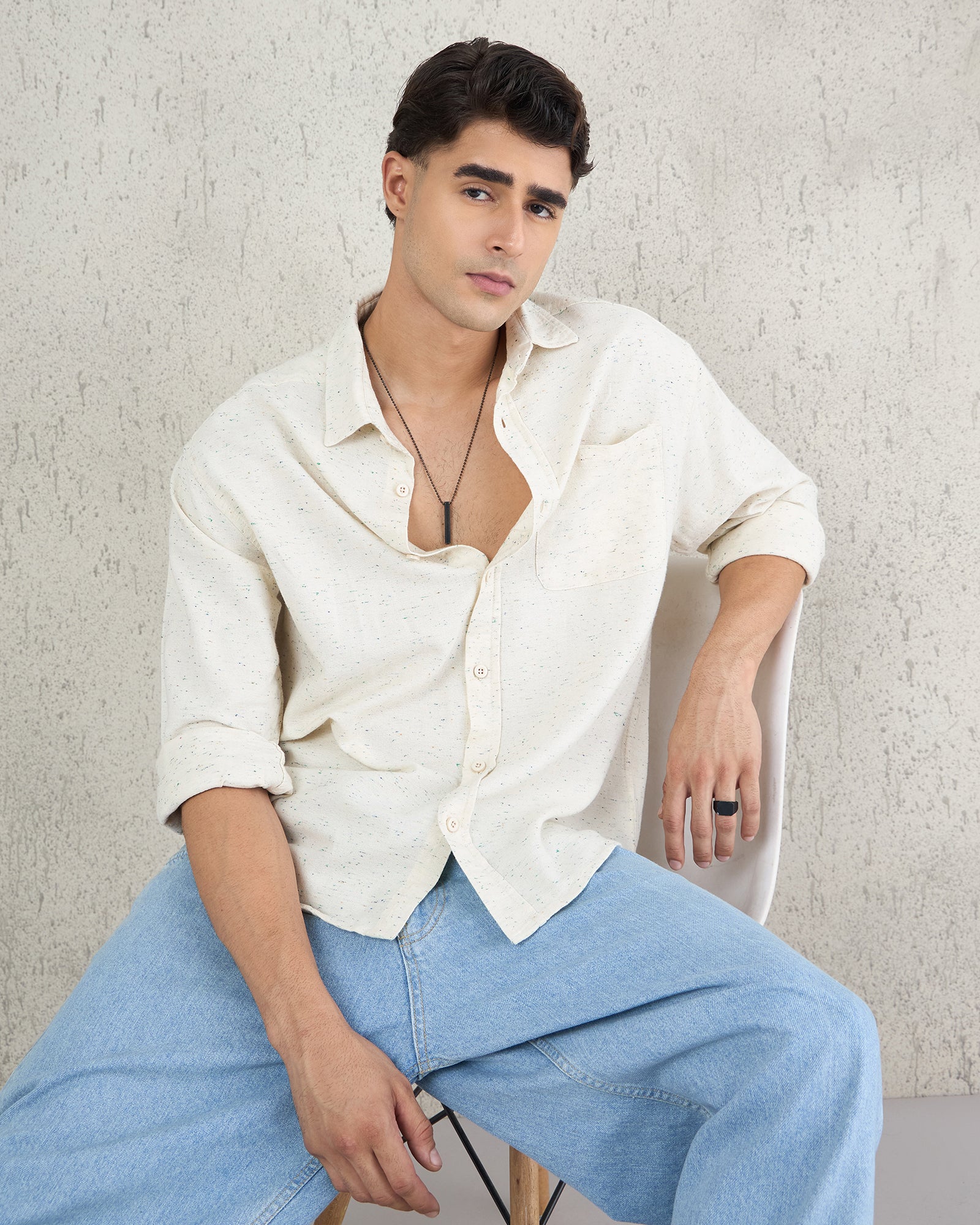 Chimpaaanzee Men Off White Oversized Fit Shirt
