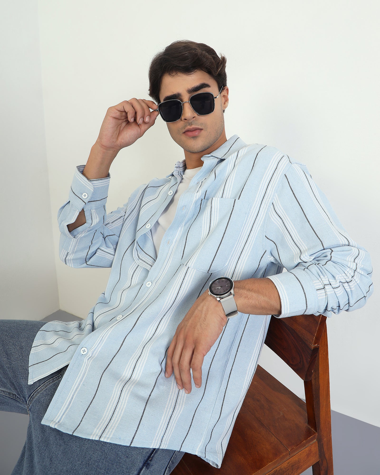 Chimpaaanzee Men Light Blue Oversized Fit Shirt