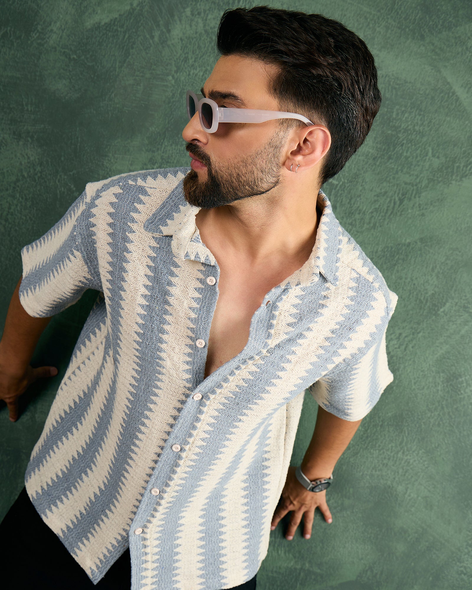 Chimpaaanzee Men Light Blue & Off White Oversized Fit Shirt