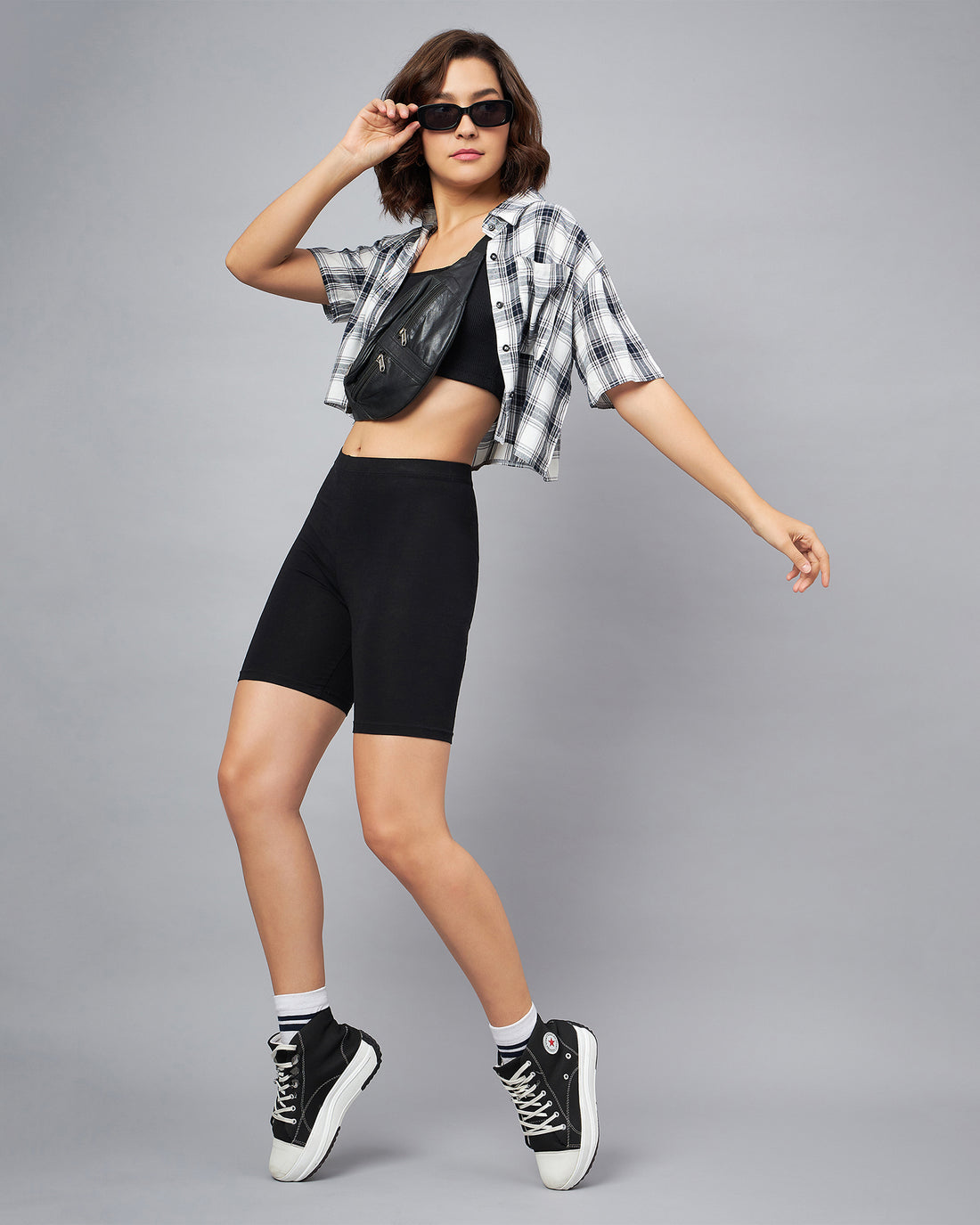 Chimpaaanzee Women White & Black Crop Shirt