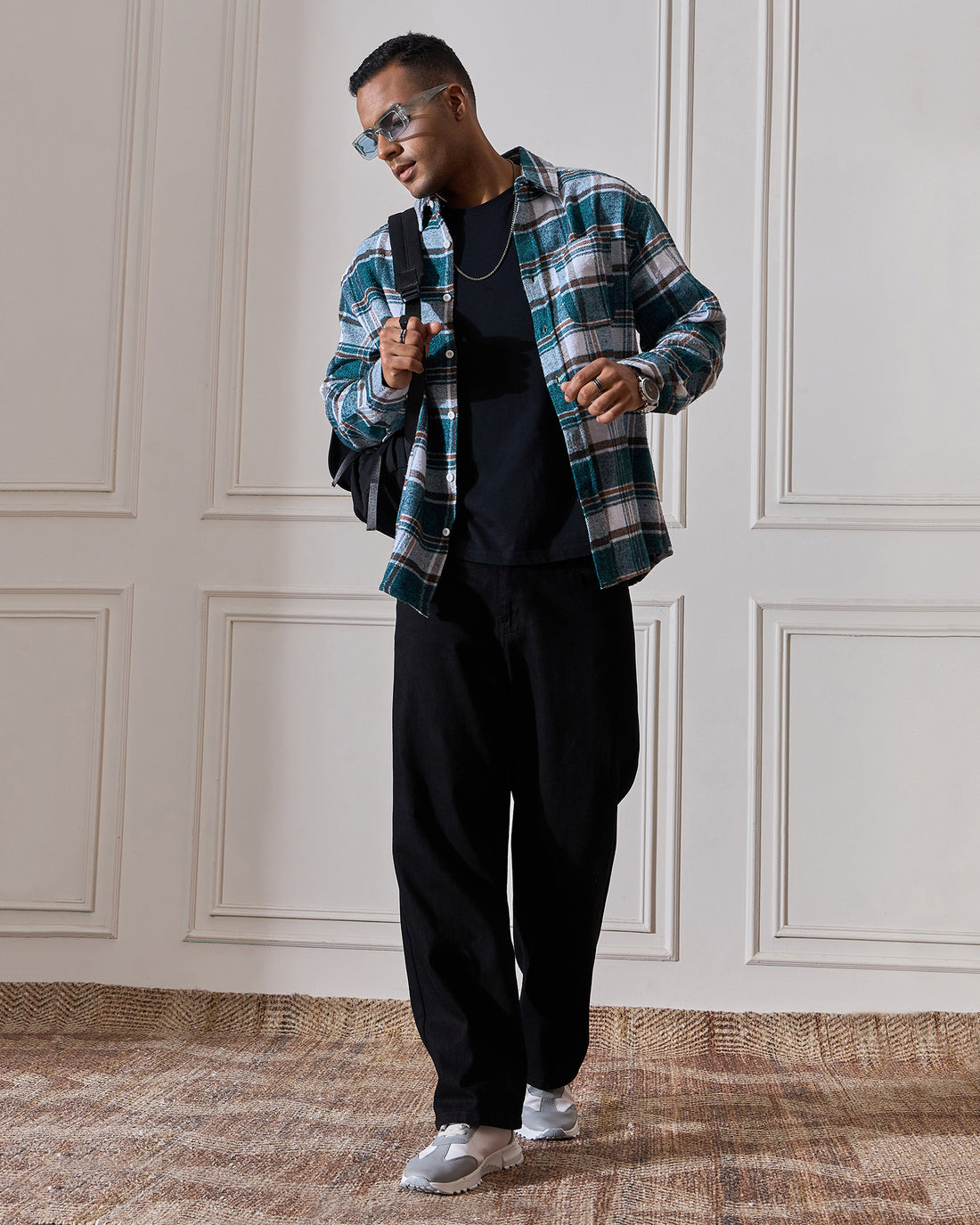 Chimpaaanzee Men Skyblue & White Oversized Fit Shirt
