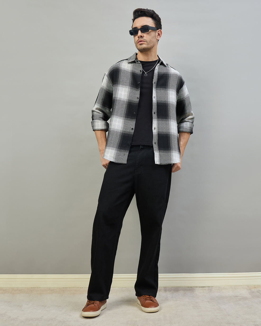 Chimpaaanzee Men Black & Grey Oversized Fit Shirt