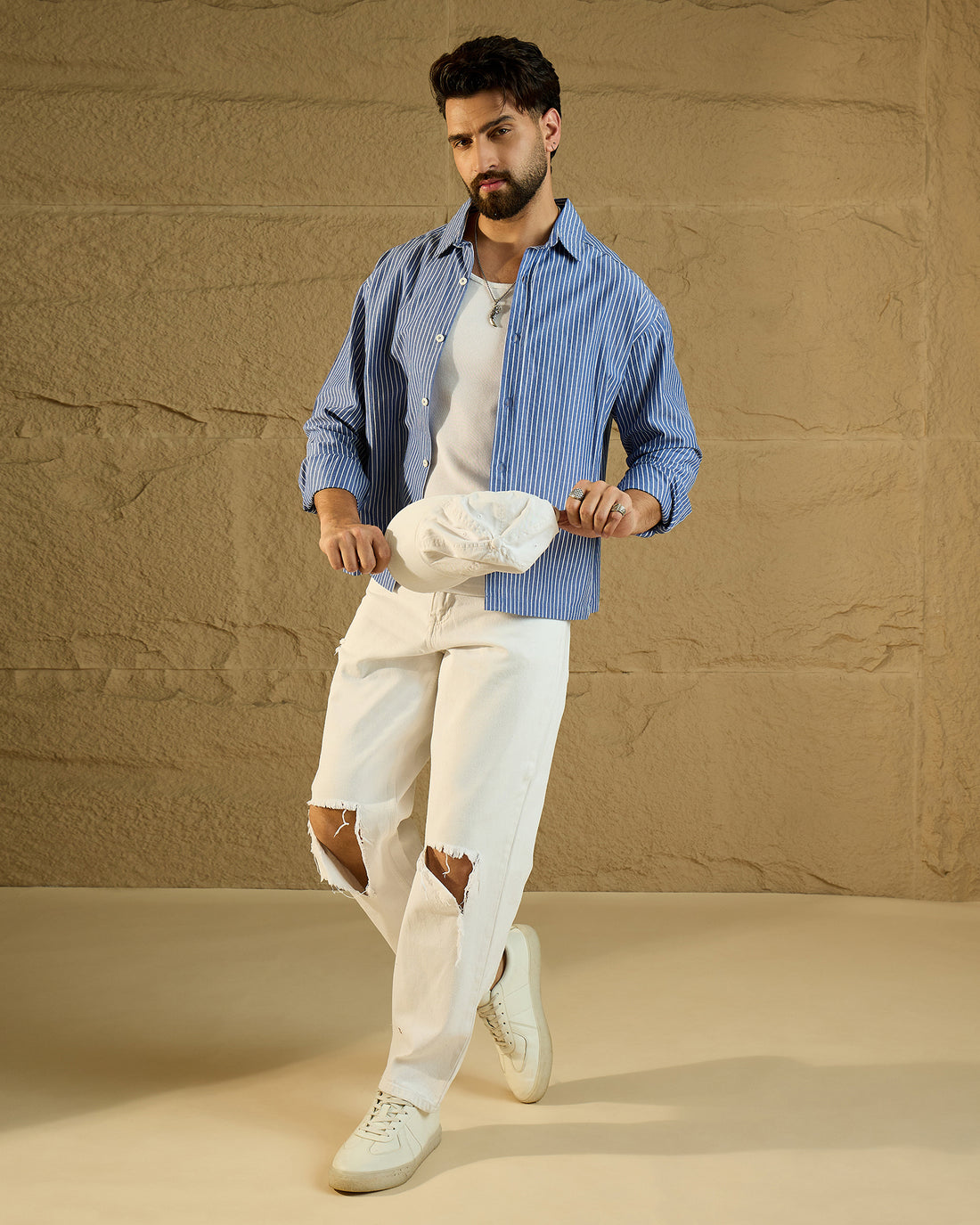 Chimpaaanzee Men Blue & White Oversized Fit Shirt