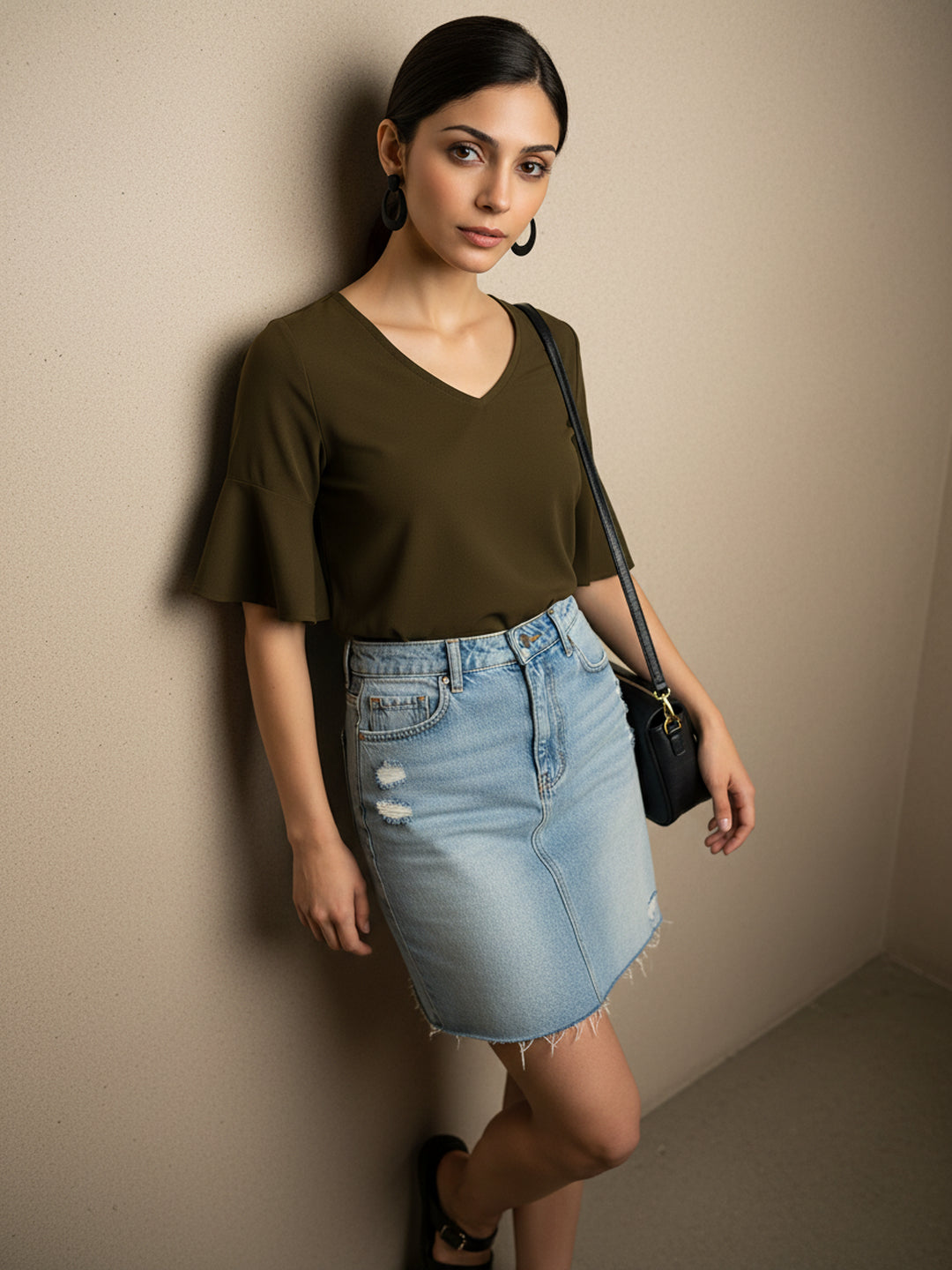 Chimpaaanzee Women V Neck Bell Sleeve Green Top