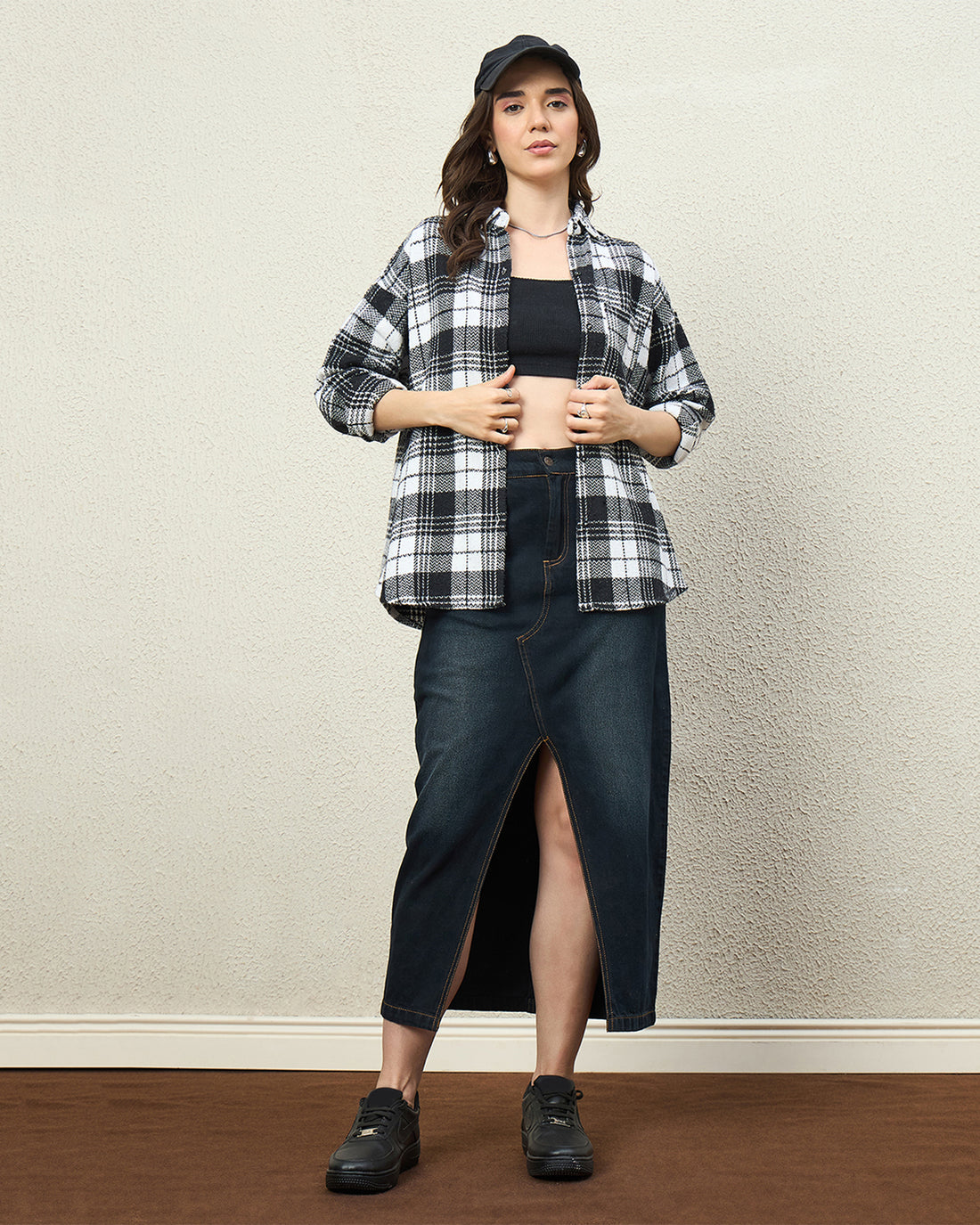 Chimpaaanzee Women Black & White Oversized Shirt