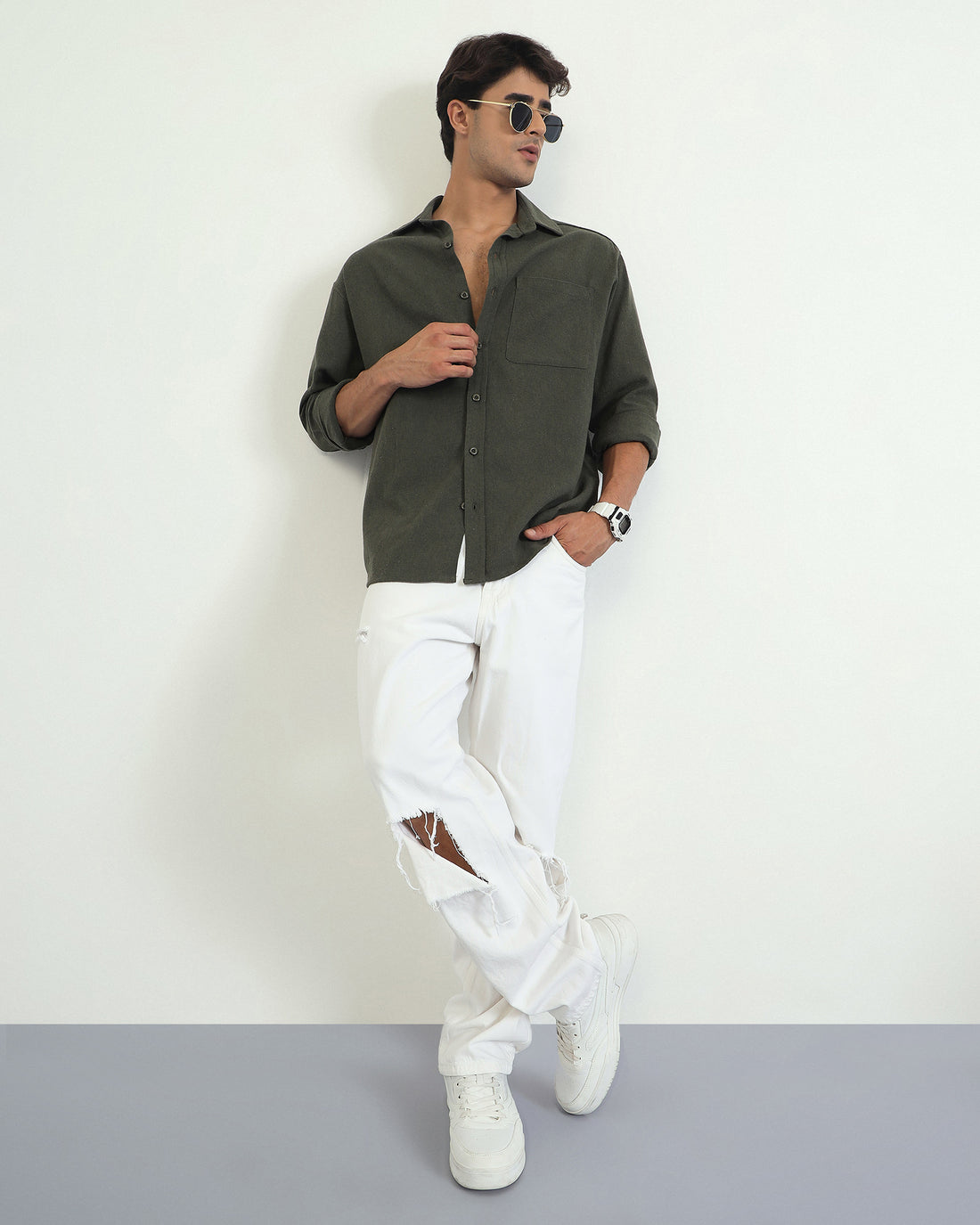 Chimpaaanzee Men Dark Green Oversized Fit Shirt