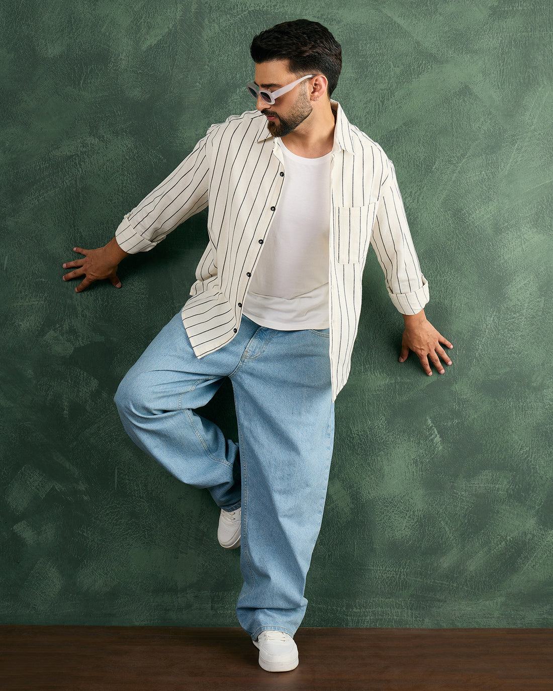 Chimpaaanzee Men White Oversized Fit Shirt