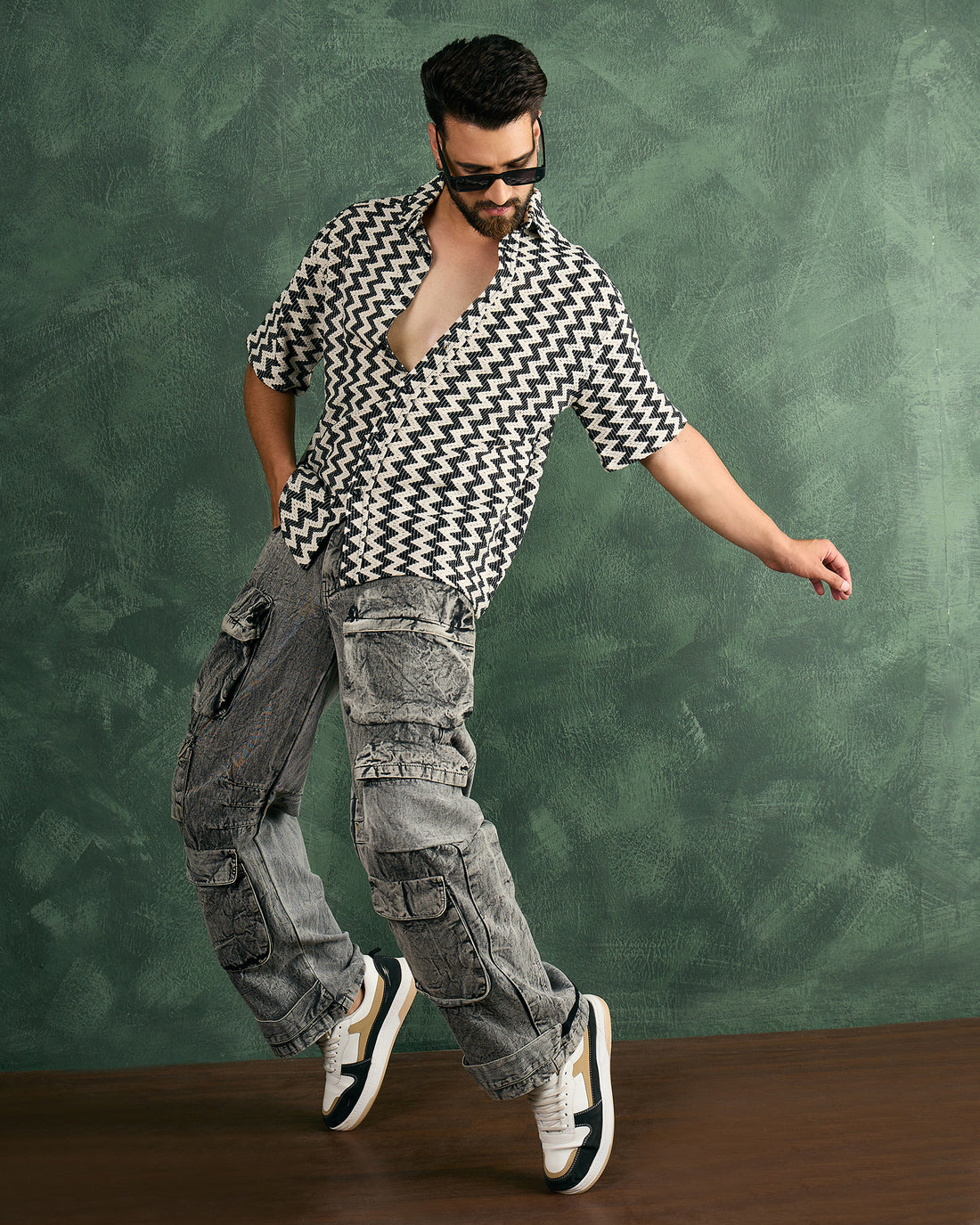 Chimpaaanzee Men Black & Off White Oversized Fit Shirt