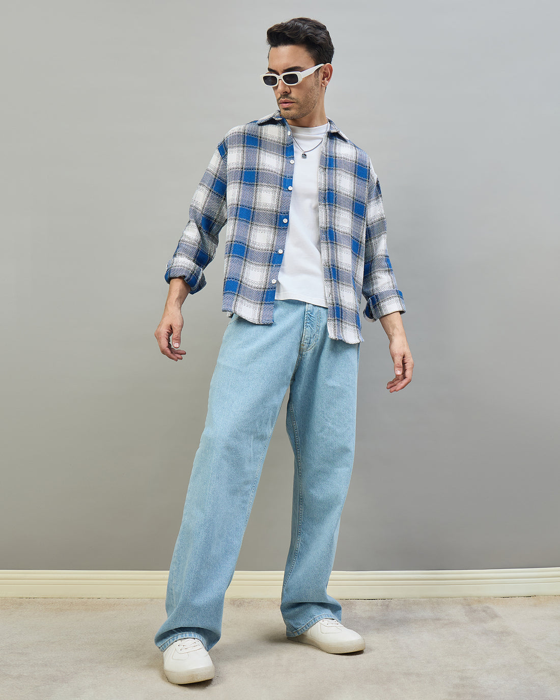Chimpaaanzee Men Blue & White Oversized Fit Shirt