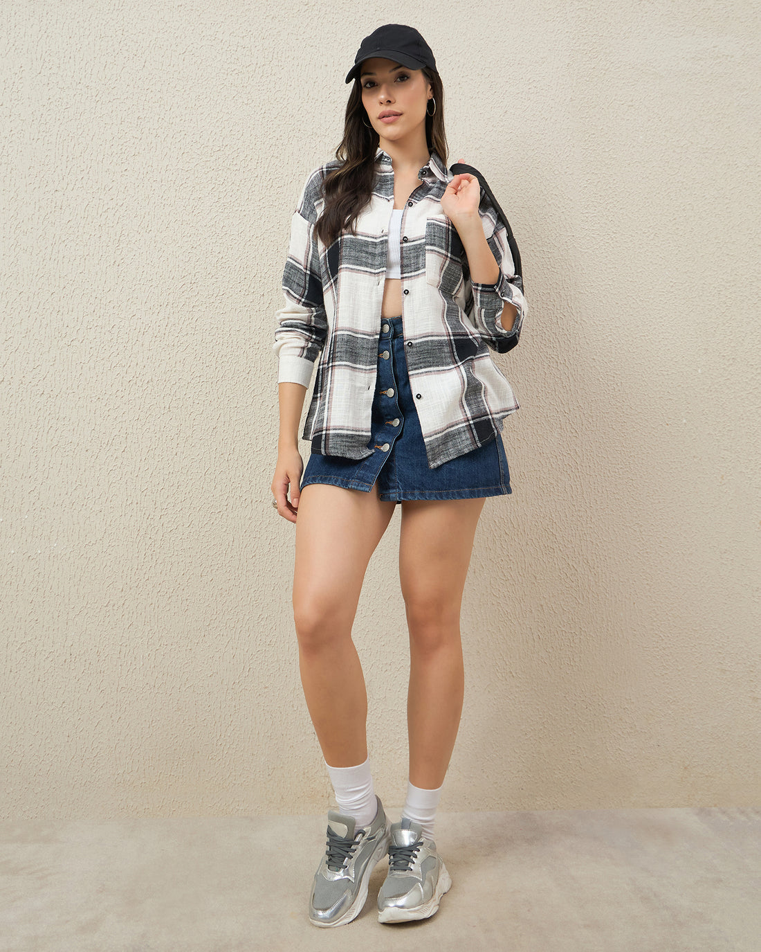 Chimpaaanzee Women White & Black Oversized Shirt