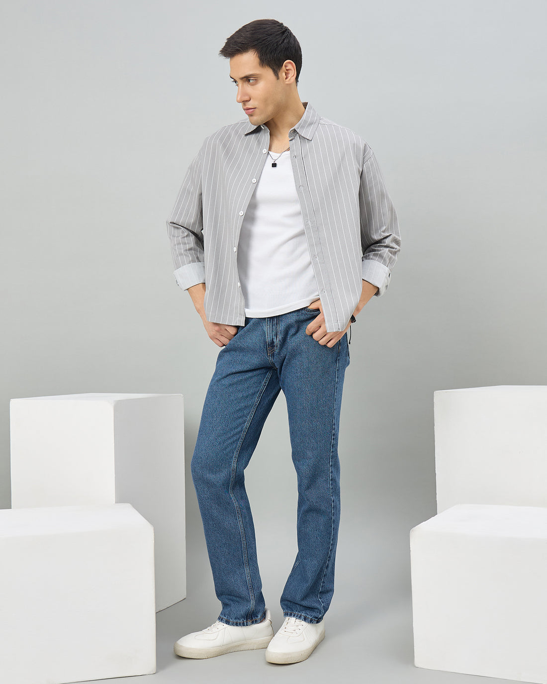 Chimpaaanzee Men Grey Boxy Fit Shirt