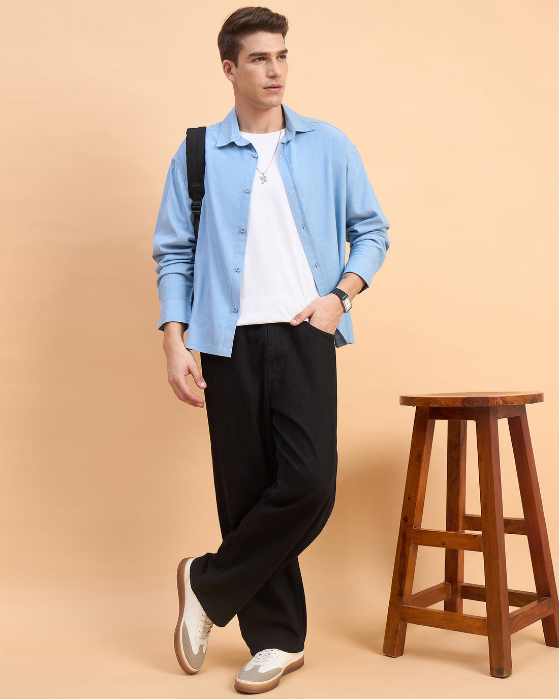 Chimpaaanzee Men Blue Boxy Fit Shirt
