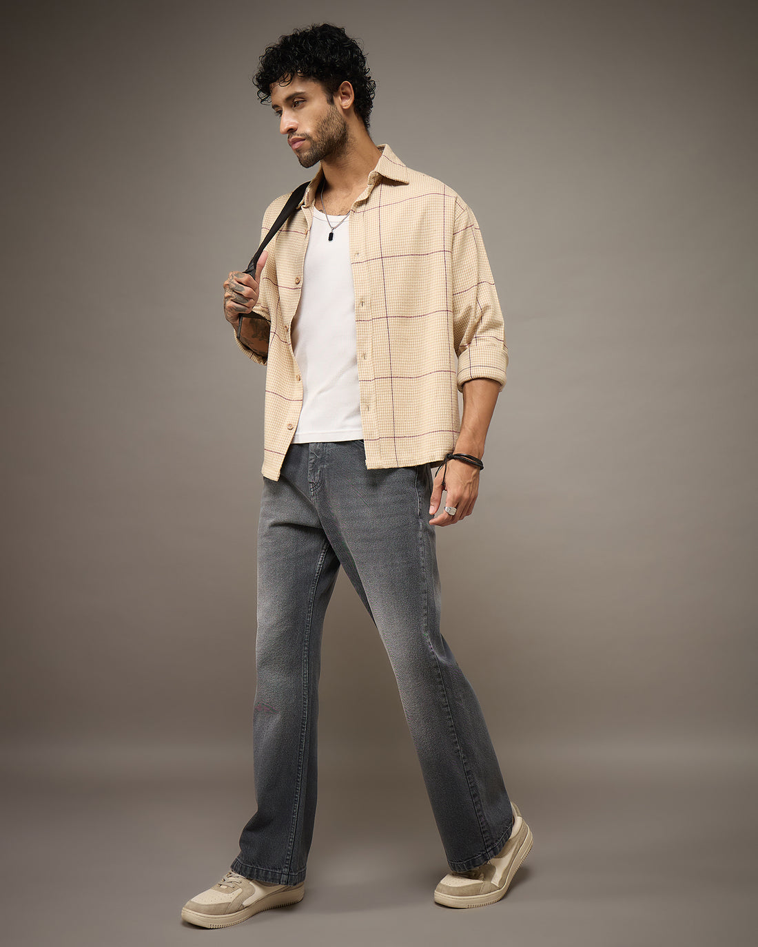 Chimpaaanzee Men Beige Boxy Fit Shirt