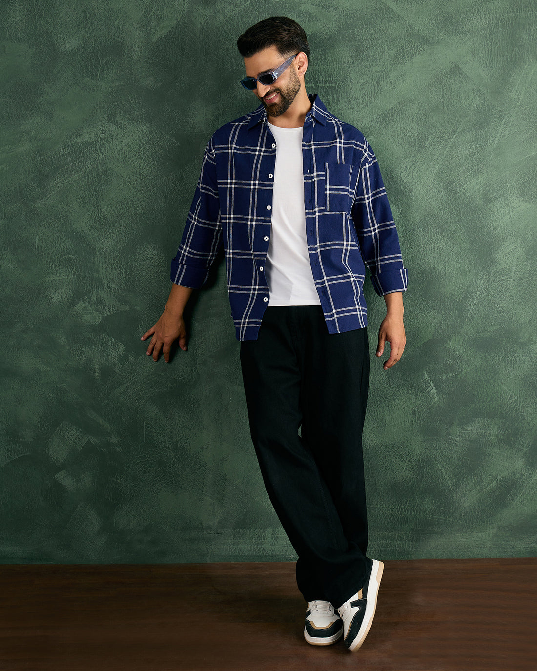 Chimpaaanzee Men Navy & White Oversized Fit Shirt