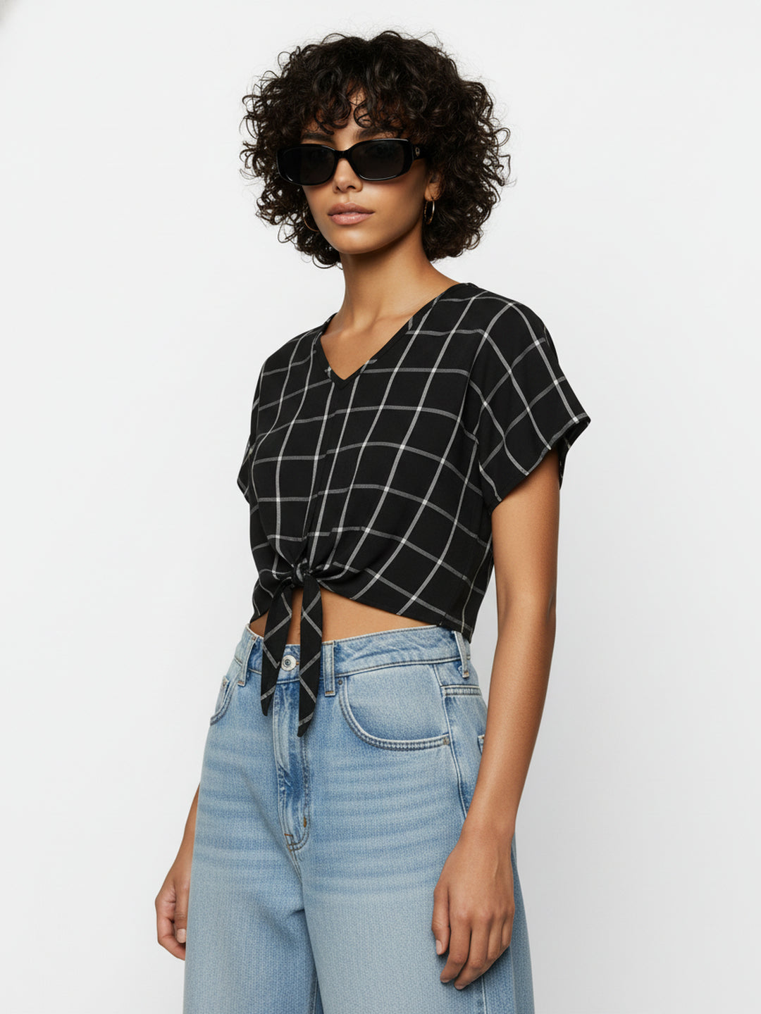 Chimpaaanzee Women Knotted Black Top