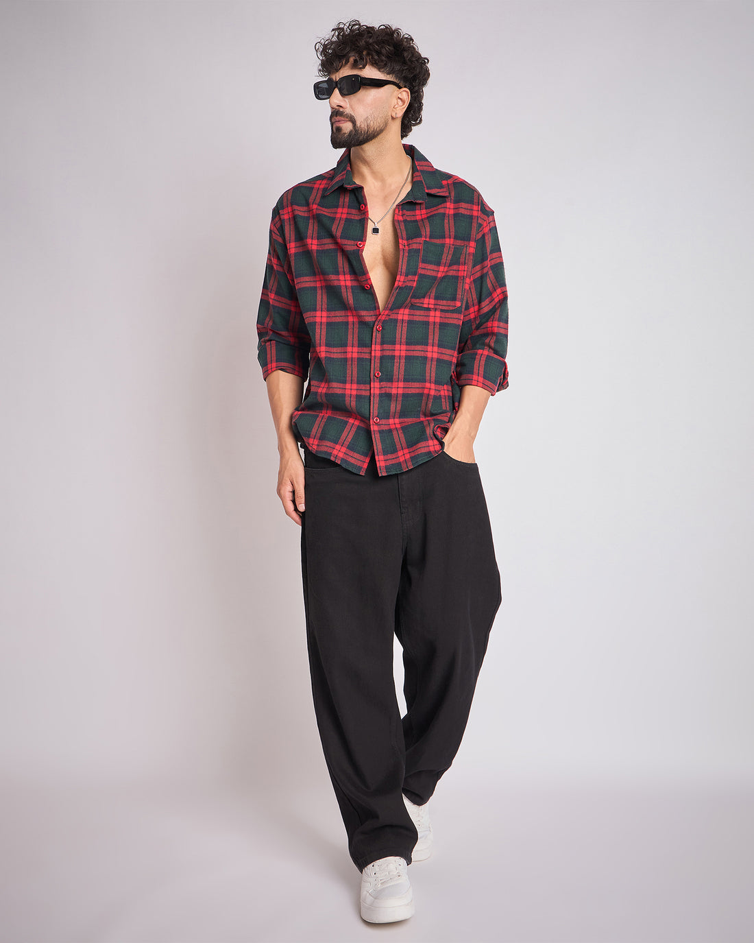 Chimpaaanzee Men Green & Red Oversized Fit Shirt