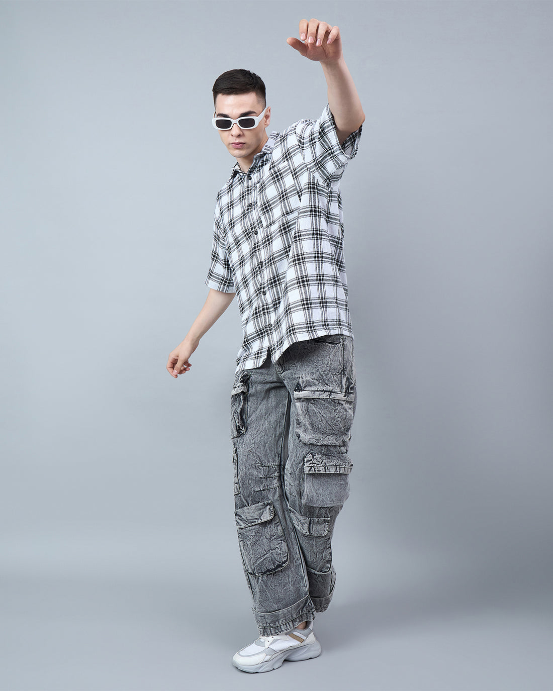 Chimpaaanzee Men White & Black Oversized Shirt