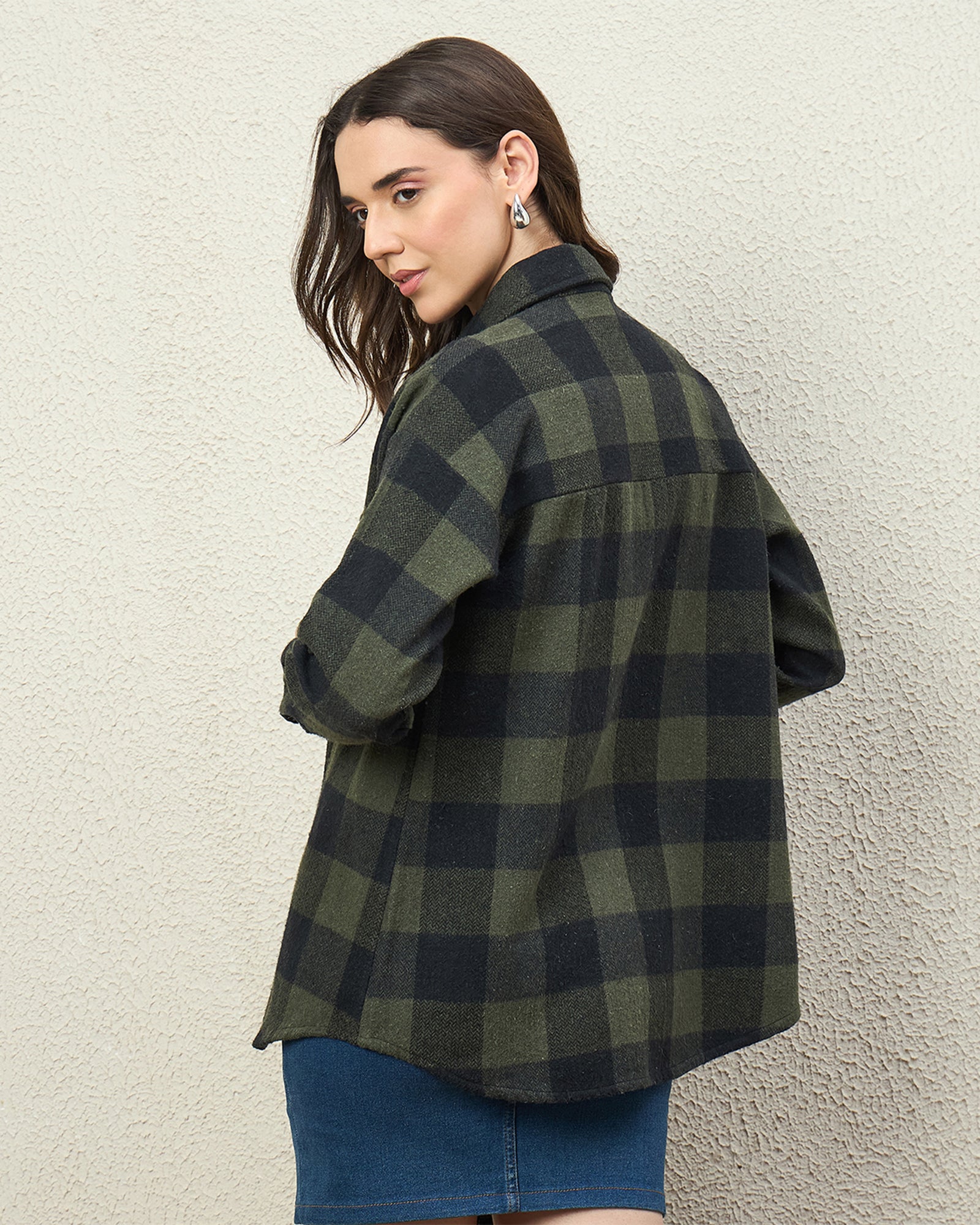 Chimpaaanzee Women Green & Black Oversized Shirt - CHIMPAAANZEE