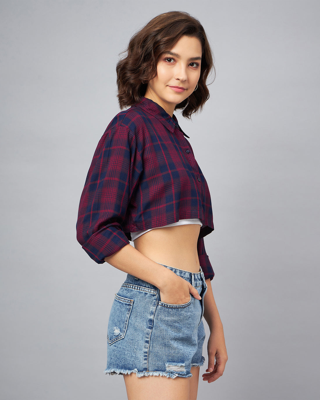 Chimpaaanzee Women Navy & Maroon Oversized Cropped Shirt
