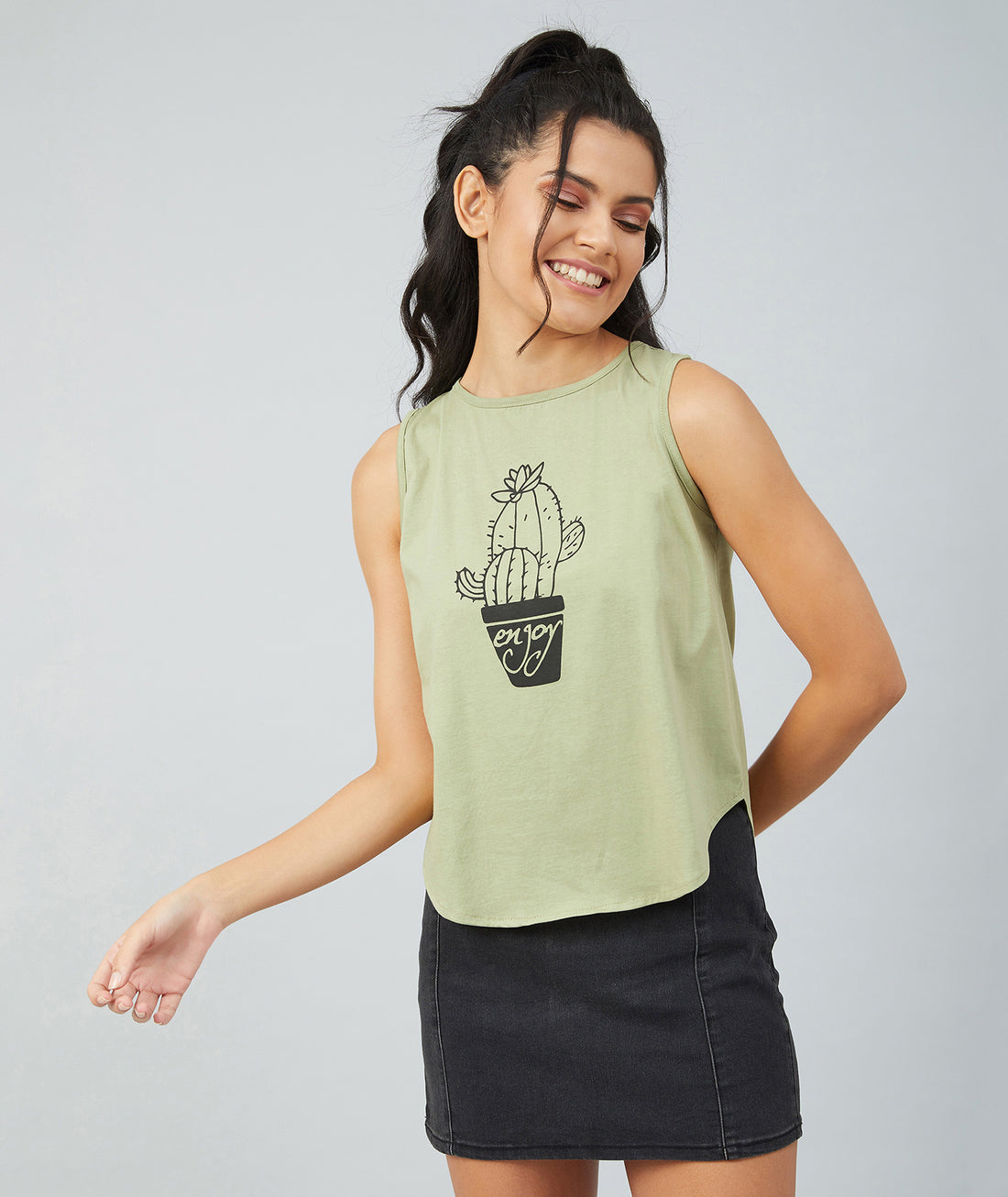 Chimpaaanzee Women Olive Green Sleeveless Round Bottom T-shirt