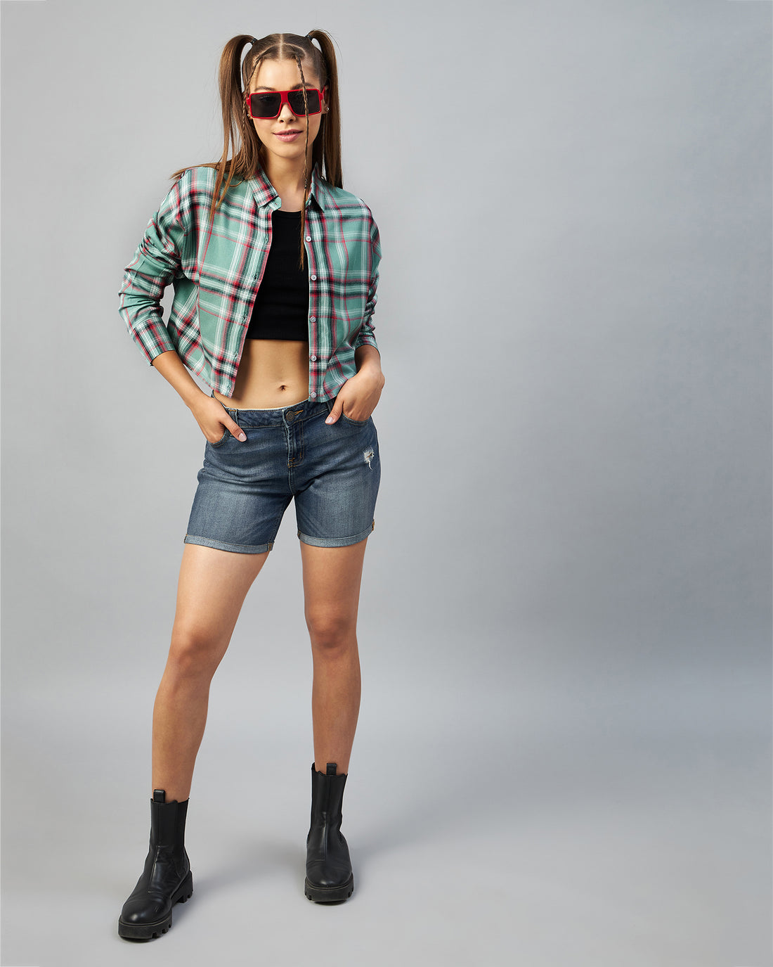 Chimpaaanzee Women Viscose Green & Red Checkered Full Sleeve Drop Shoulder Crop Shirt