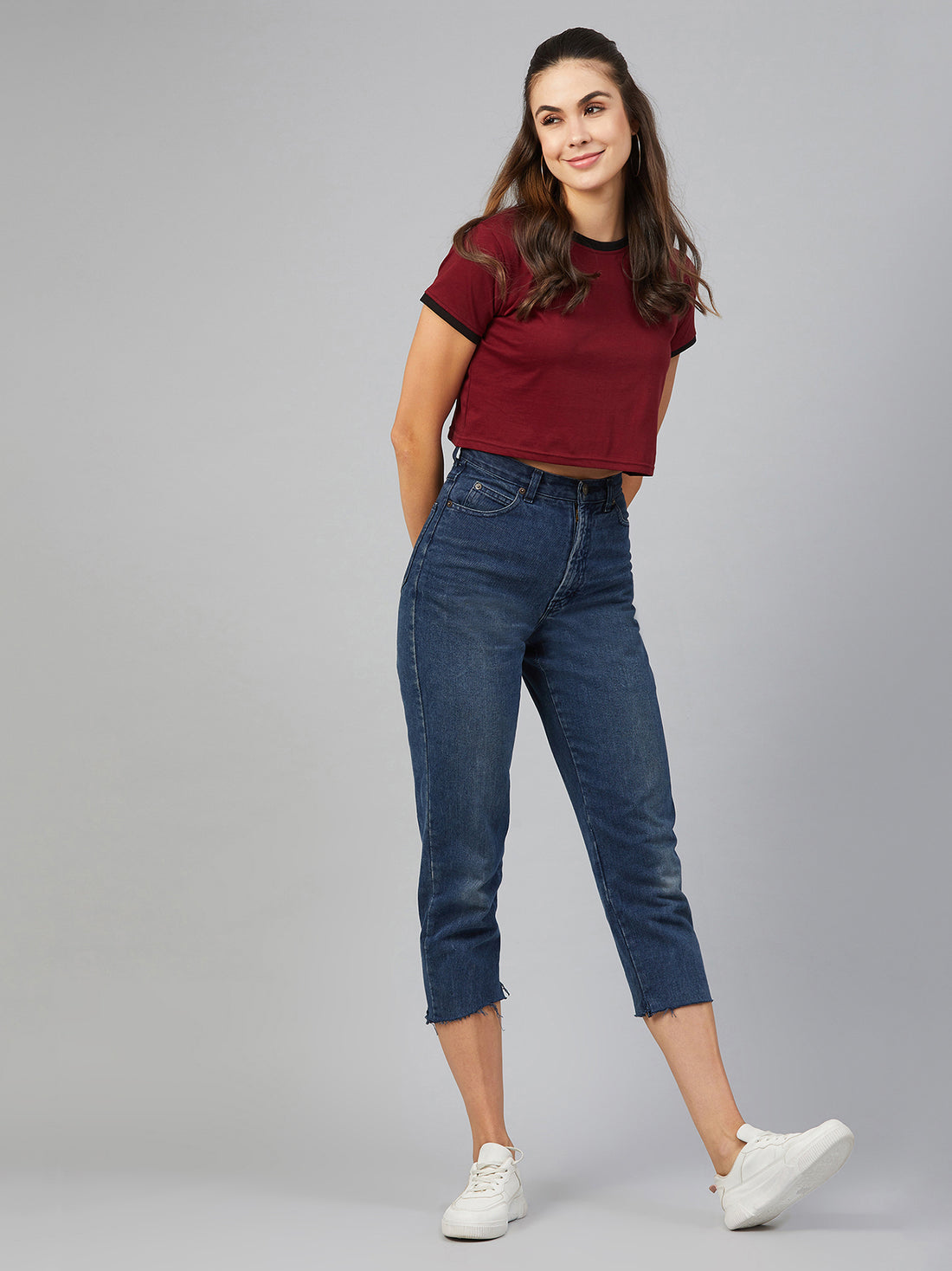 Chimpaaanzee Women Round Neck Crop T-shirt