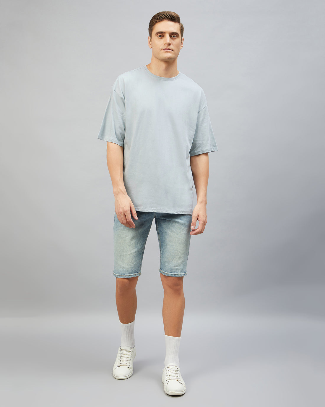 Chimpaaanzee Men Cotton Light Green Solid Oversize Fit T-shirt