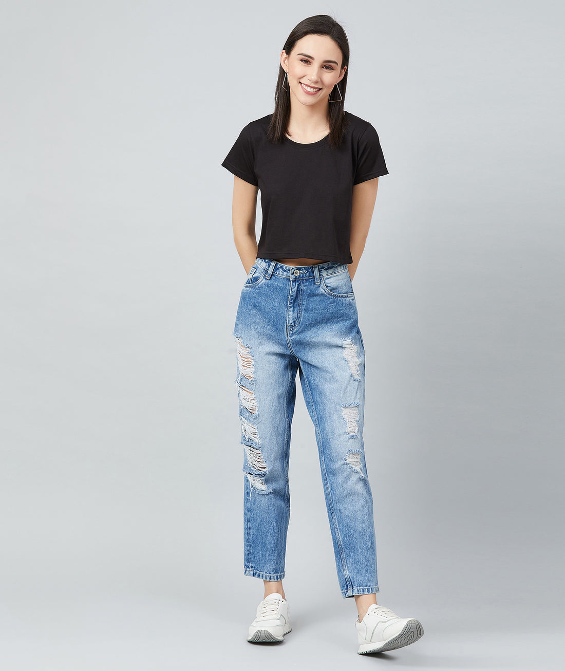 Chimpaaanzee Women Black Plain Round Neck Crop T-shirt