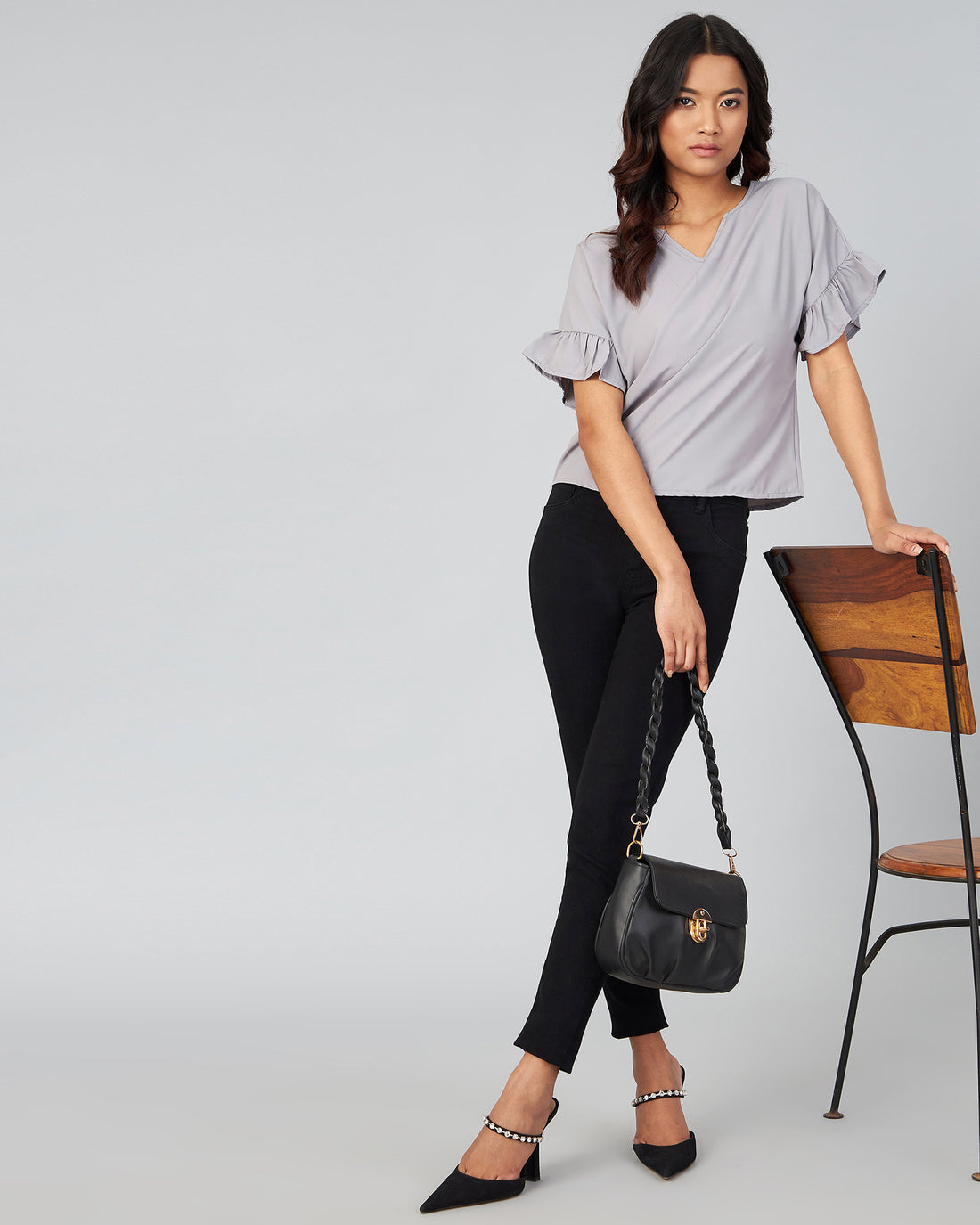 Chimpaaanzee Women Grey Solid V-Round Ruffled Sleeve Top