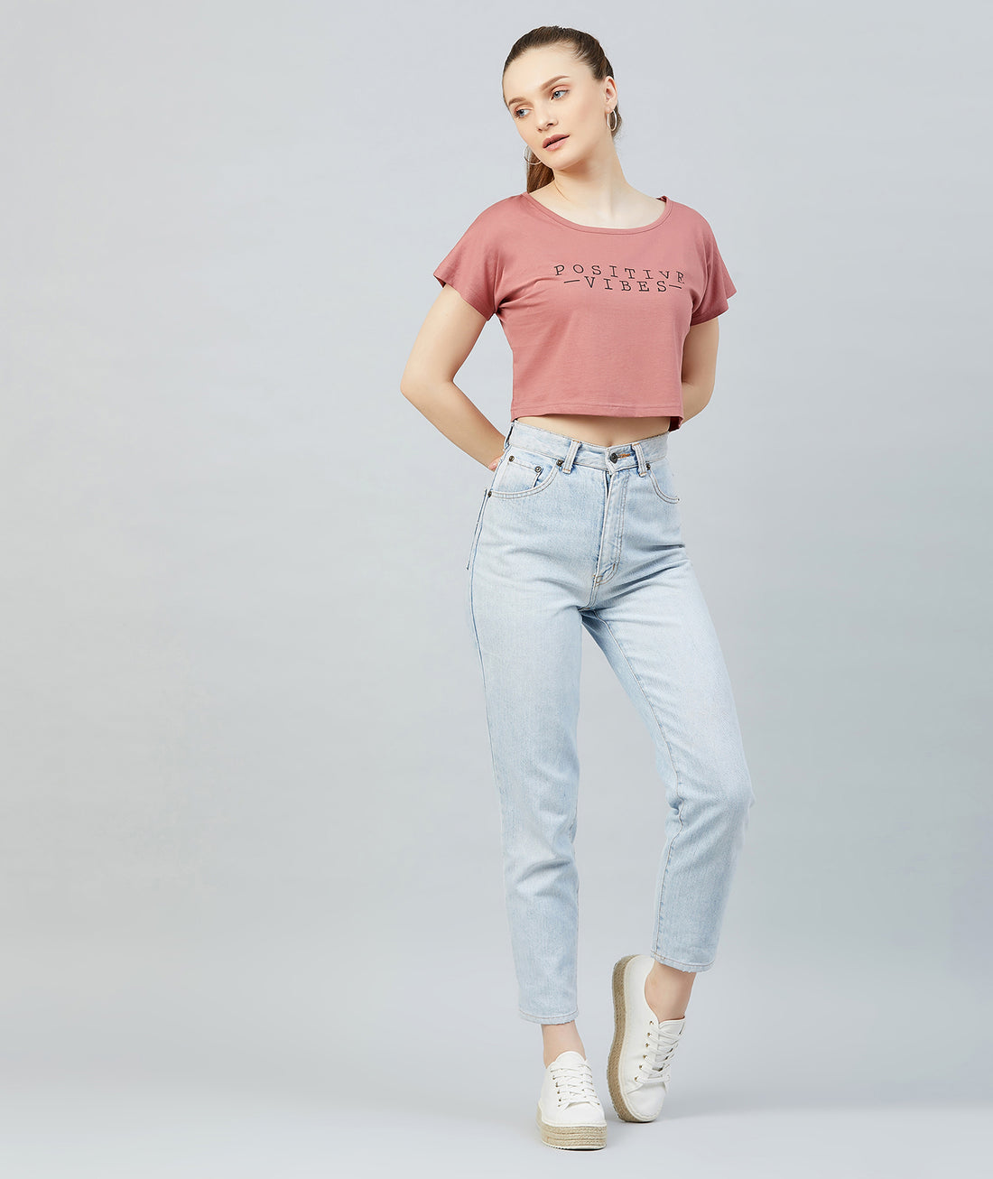 Chimpaaanzee Women Dark Pink Round Neck Crop T-shirt