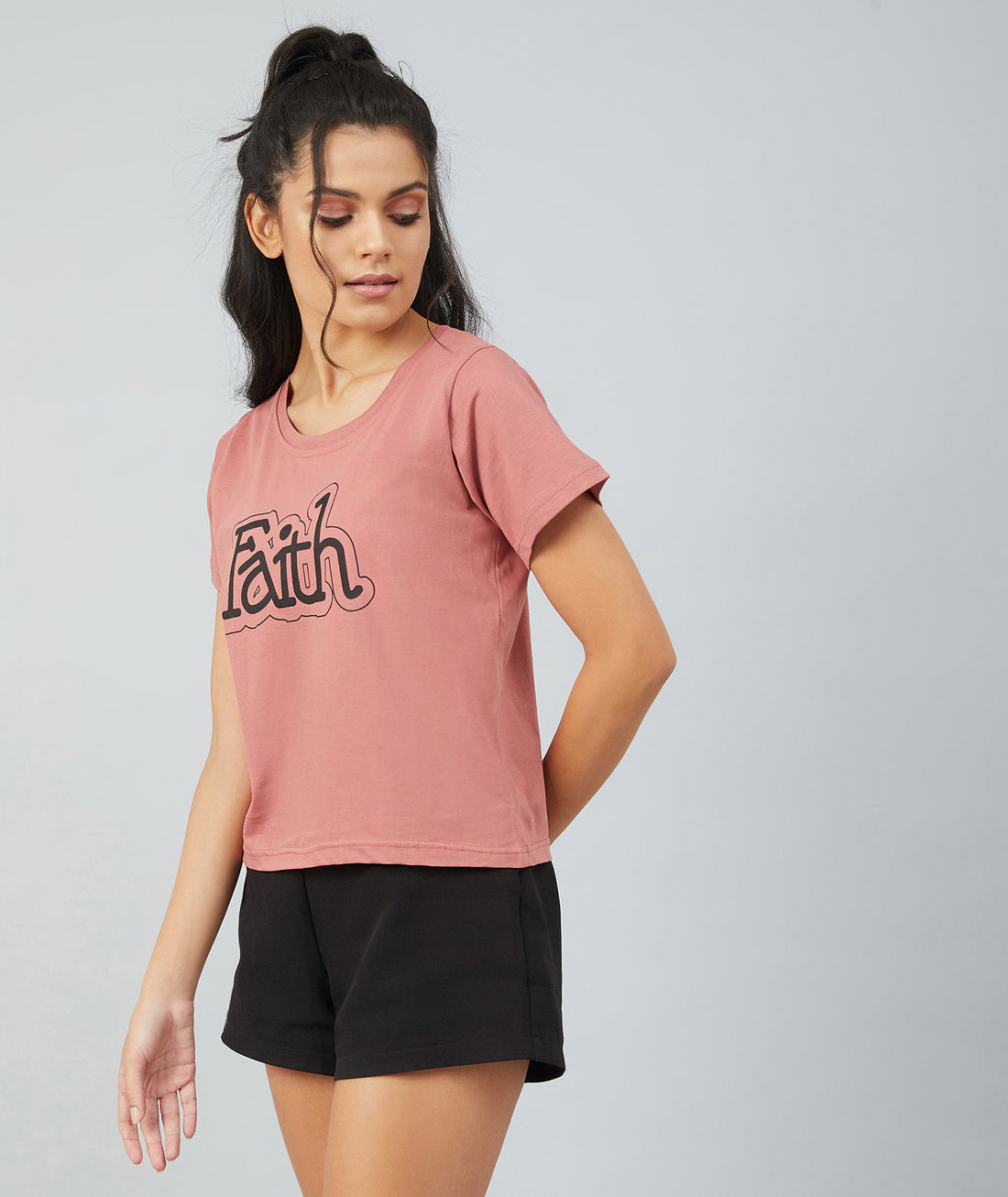Chimpaaanzee Women Dark Pink Round Neck T-shirt