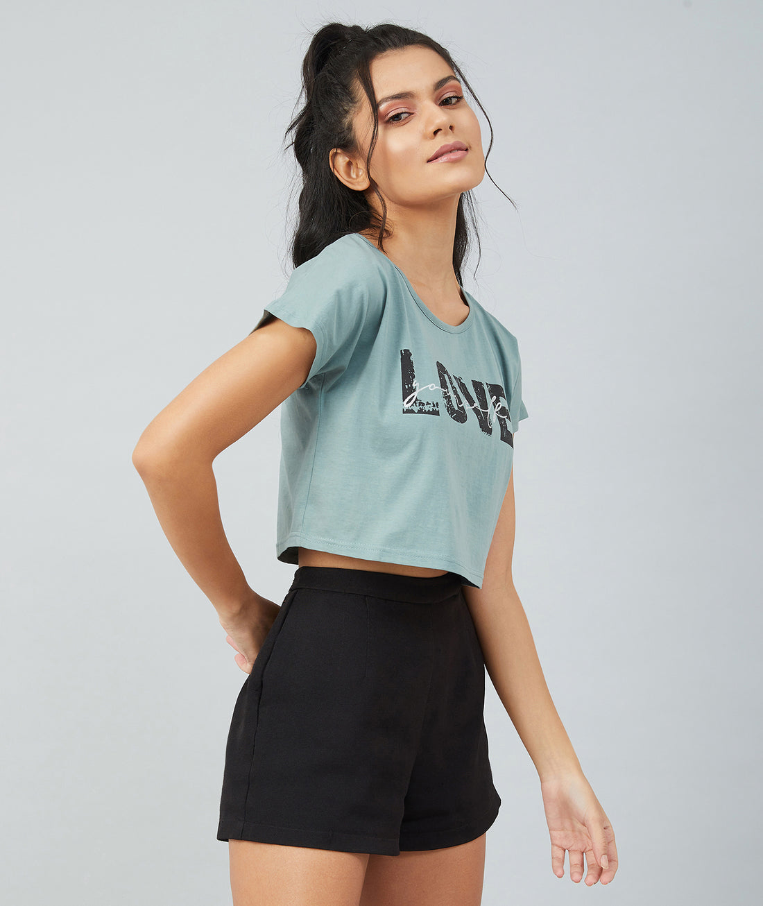 Chimpaaanzee Women Dusty Green Round Neck Crop T-shirt