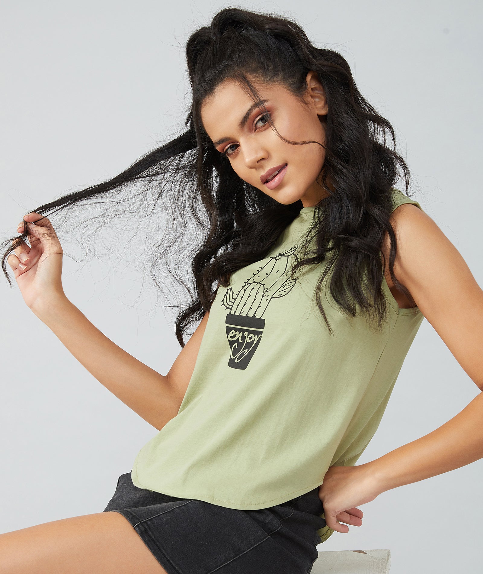 Chimpaaanzee Women Olive Green Sleeveless Round Bottom T-shirt
