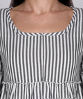 [Women Top] - chimpaaanzee